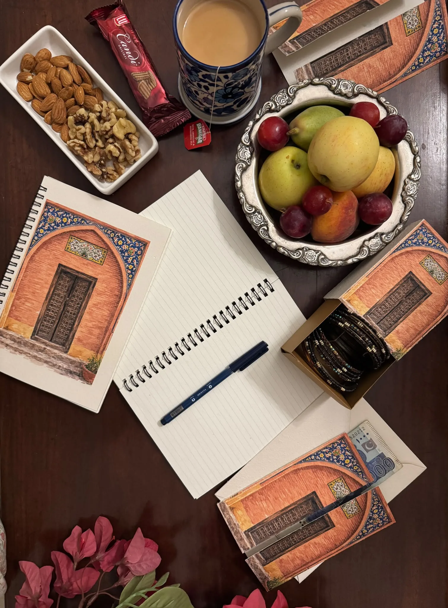 Lahore Memories Gift Set – Wazir Khan Door Collection Design-2
